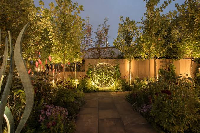 Outdoor Lighting Installation